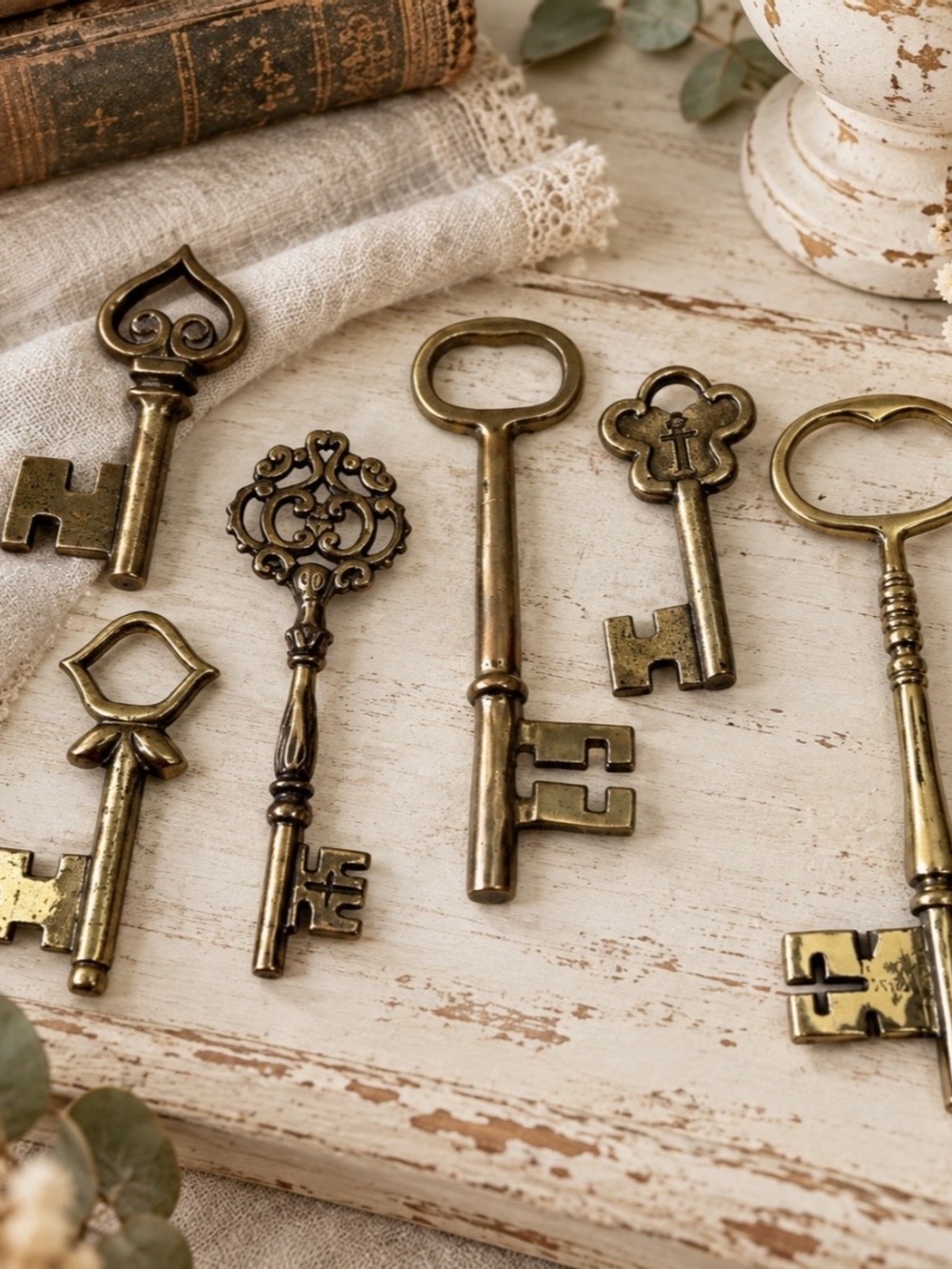 6 Vintage Brass Skeleton Keys One Williamsburg Restoration Marked